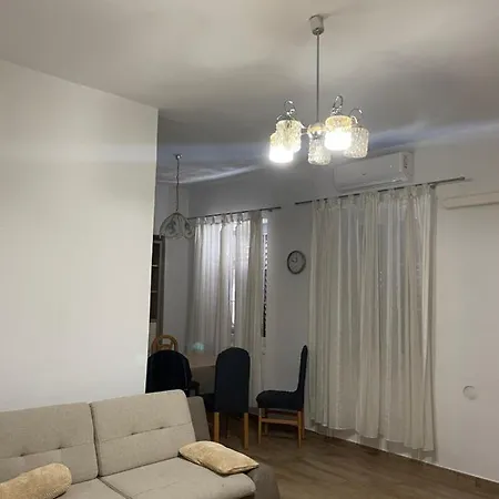 Zen In The Centar Of