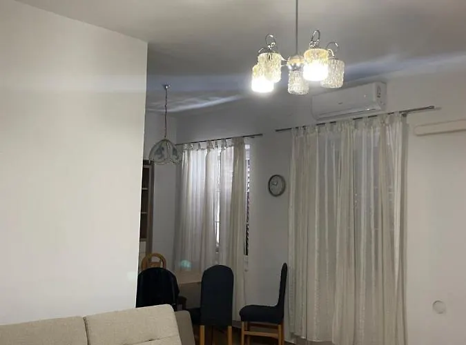 Zen In The Centar Of